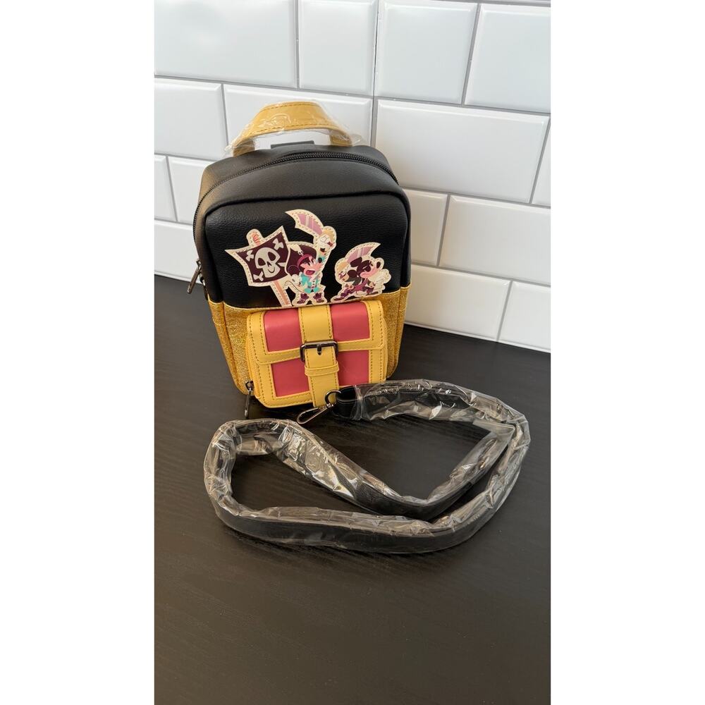 Disney Parks Pirates of the Caribbean Mini Crossbody Bag / Backpack NEW - Picture 5 of 7